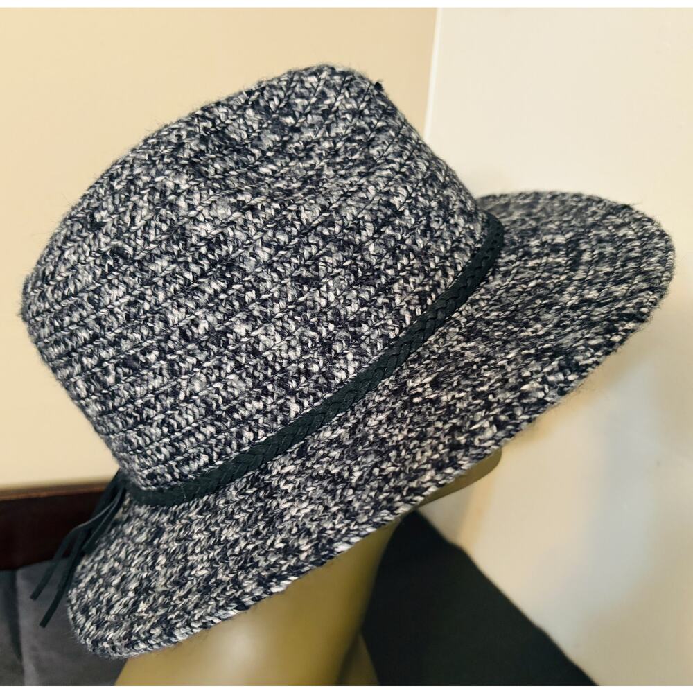 Sunday Afternoons CAMDEN HAT - Size S/M